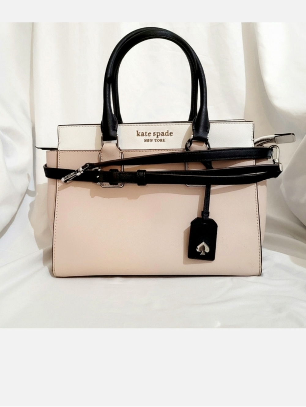 ⏳️FLASH SALE⏳️🌿⚘️Kate Spade Bag⚘️🌿